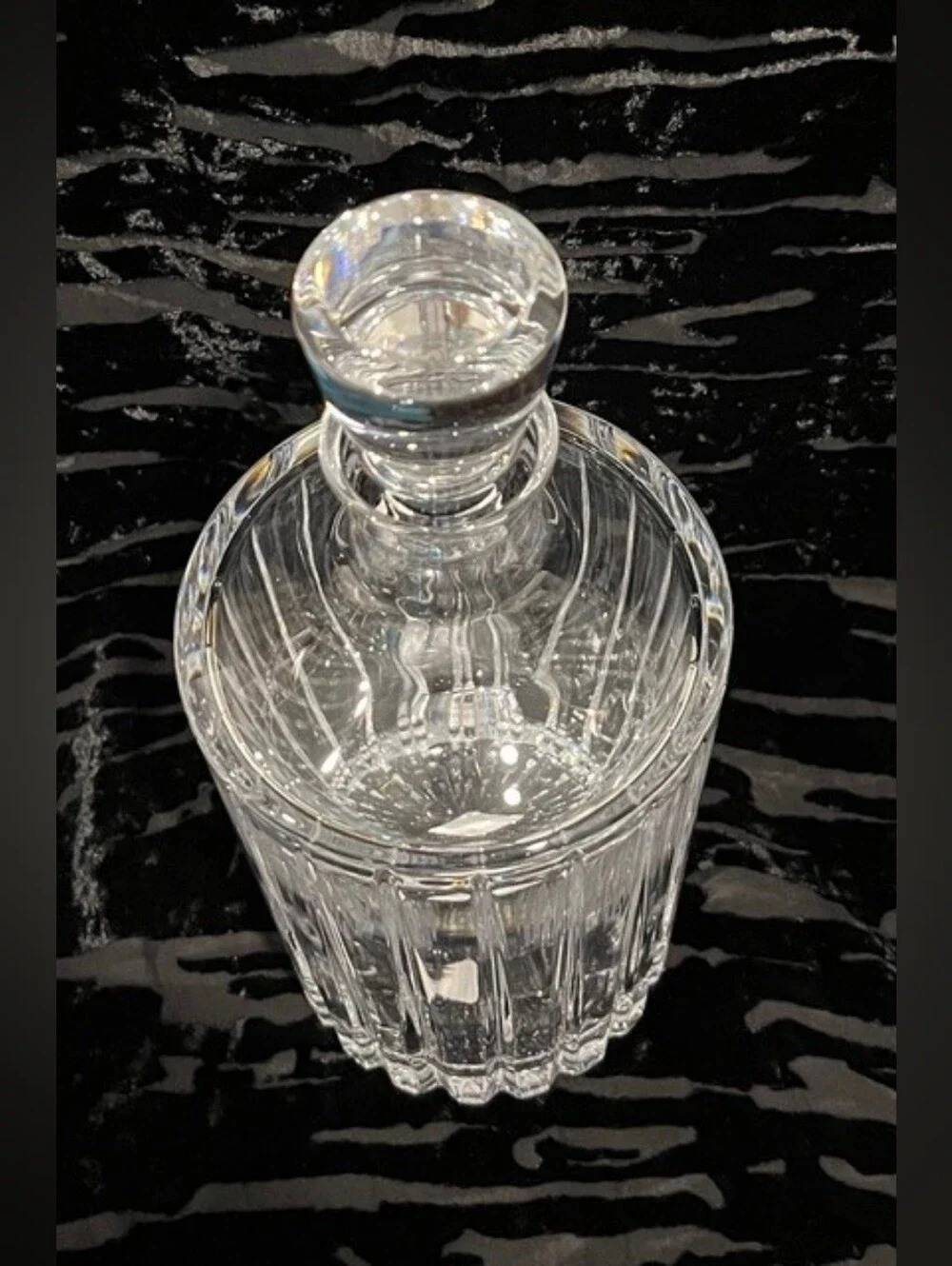 William Sonoma‎ Handcut Crystal Dorset Decanter Made In Slovenia  Gorgeous!  NIB